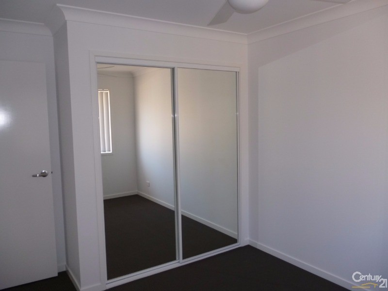 16 Larimar Ave, Yarrabilba QLD 4207