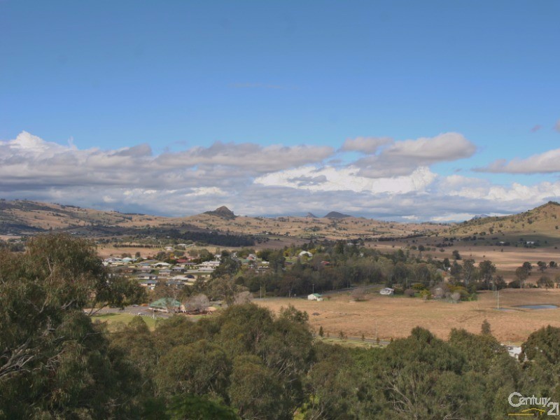 32 Leonard St, Boonah QLD 4310