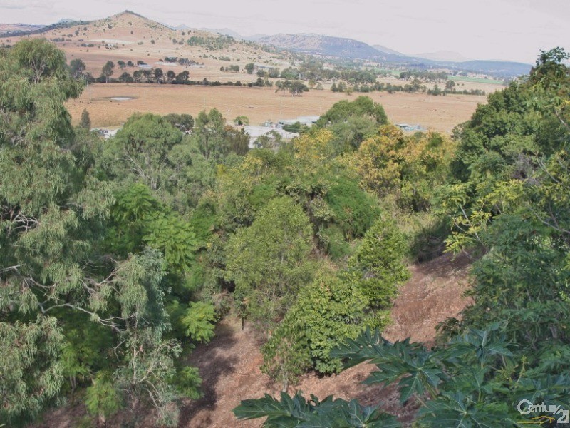 32 Leonard St, Boonah QLD 4310