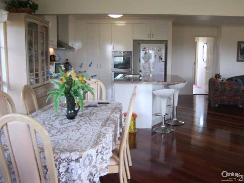 32 Leonard St, Boonah QLD 4310