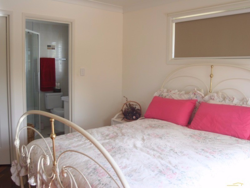 32 Leonard St, Boonah QLD 4310