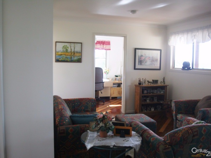 32 Leonard St, Boonah QLD 4310