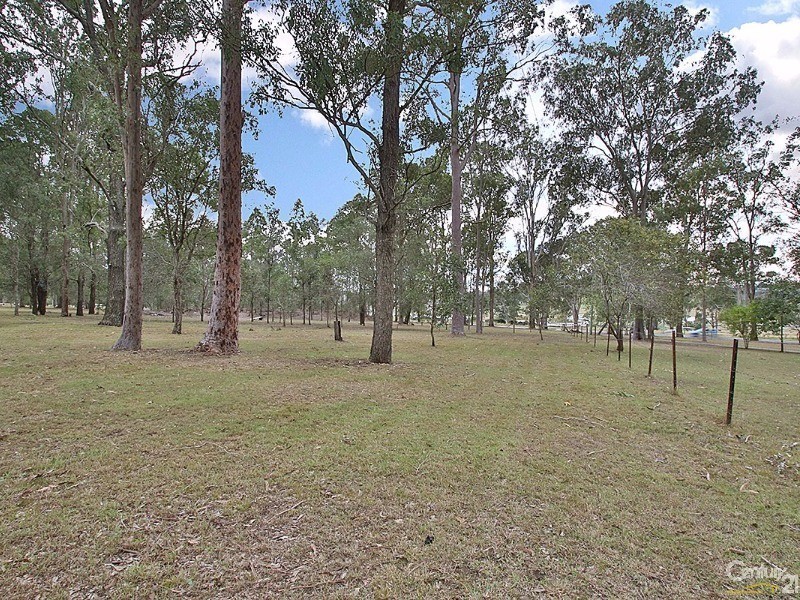 191 Fields Rd, Gleneagle QLD 4285