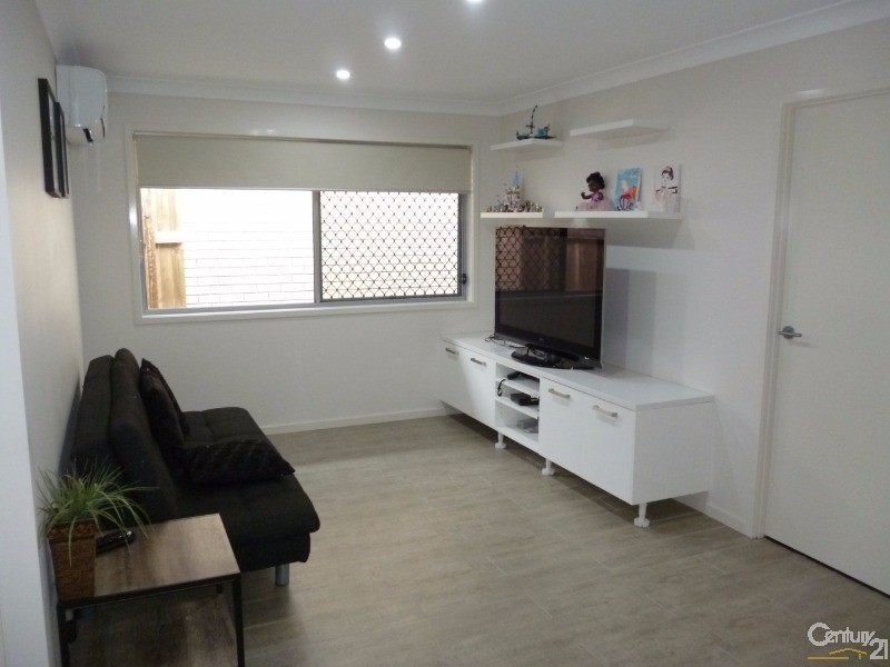 4 Bailey Street, Yarrabilba QLD 4207