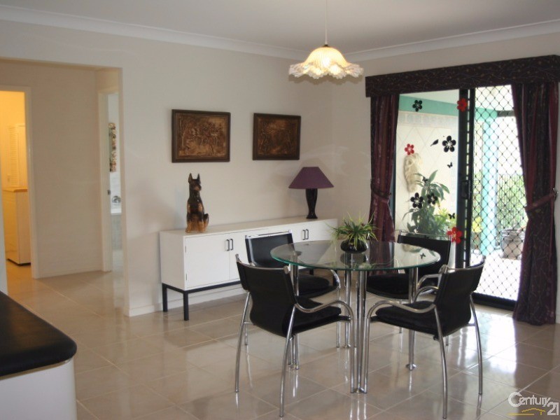 212-216 Boomerang Drive, Kooralbyn QLD 4285