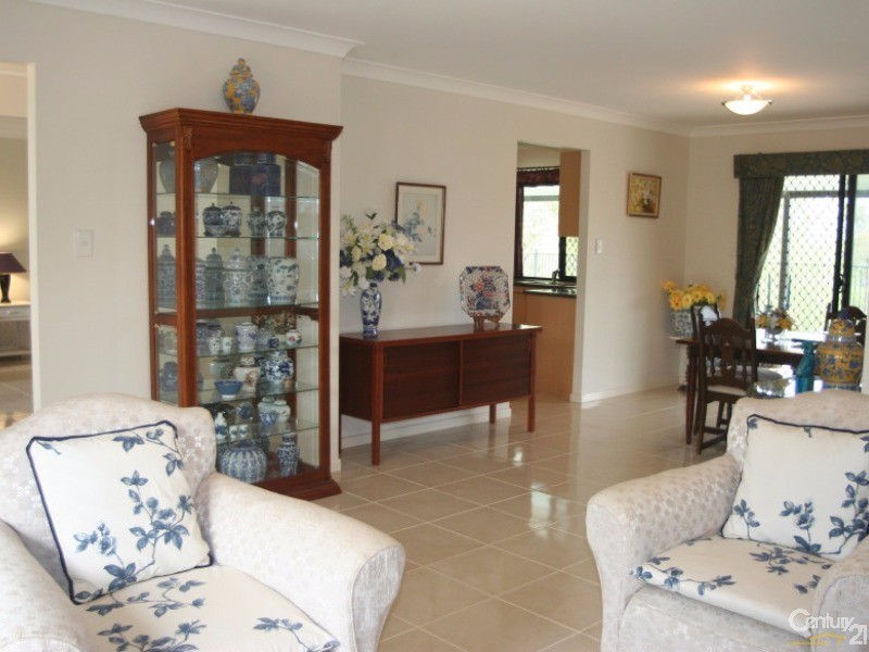 212-216 Boomerang Drive, Kooralbyn QLD 4285