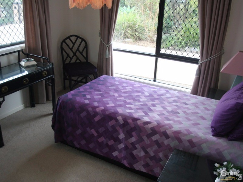 212-216 Boomerang Drive, Kooralbyn QLD 4285