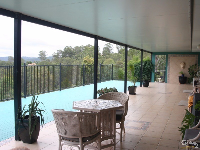 212-216 Boomerang Drive, Kooralbyn QLD 4285