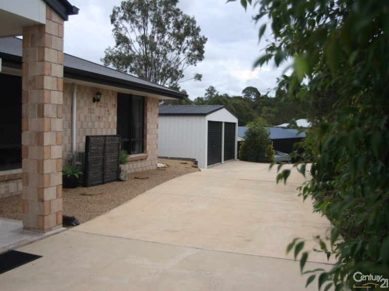 212-216 Boomerang Drive, Kooralbyn QLD 4285