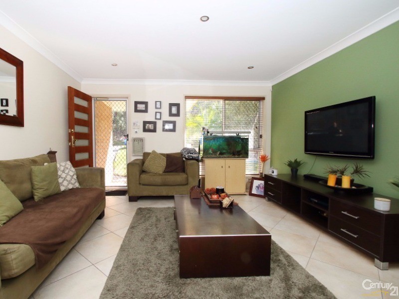 16 Hartwig Crescent, Mount Warren Park QLD 4207