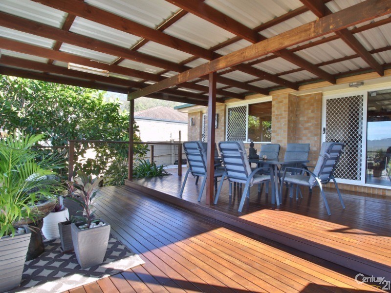 16 Hartwig Crescent, Mount Warren Park QLD 4207