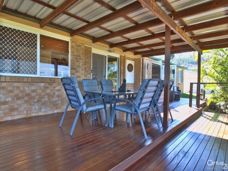 16 Hartwig Crescent, Mount Warren Park QLD 4207