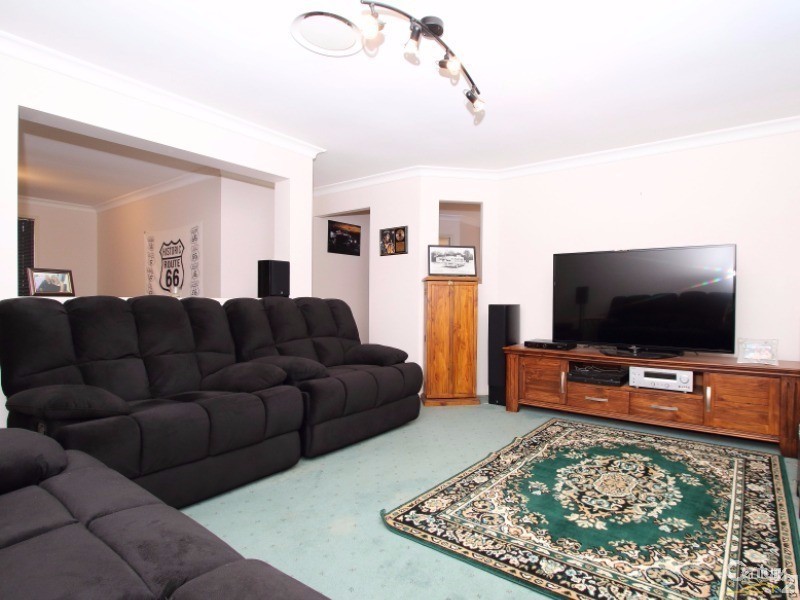 78-80 Pepperina Drive, Stockleigh QLD 4280