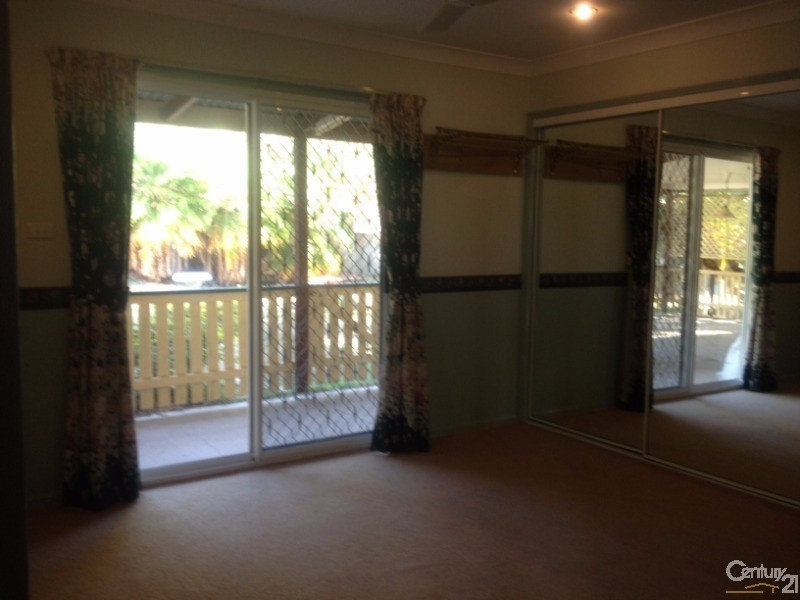 Logan Village QLD 4207