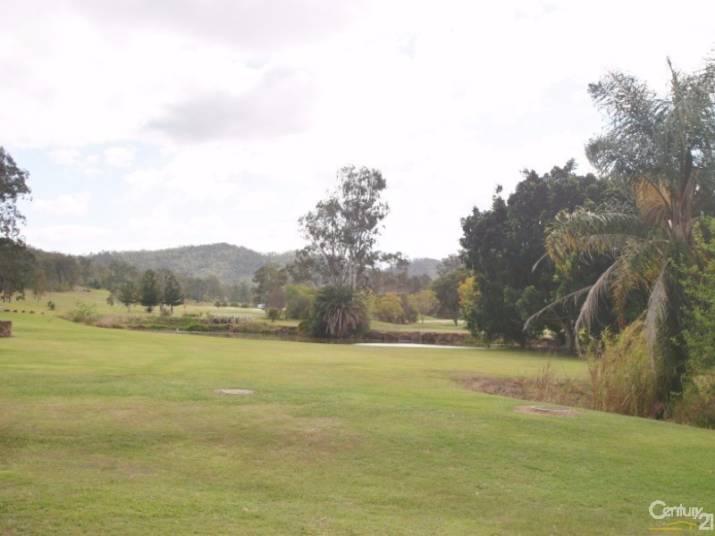 109-110/17-19  Lady Caroline Close, Kooralbyn QLD 4285