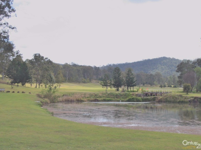 109-110/17-19  Lady Caroline Close, Kooralbyn QLD 4285