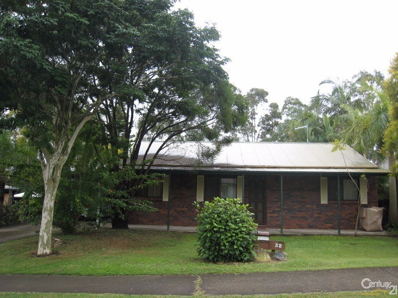 32 Estramina Road, Regents Park QLD 4118