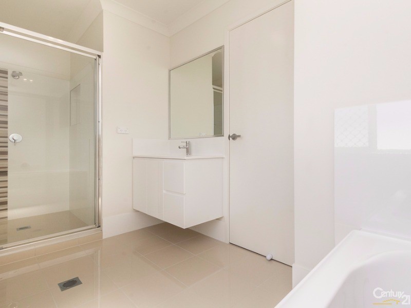 5 Dew Street, Yarrabilba QLD 4207
