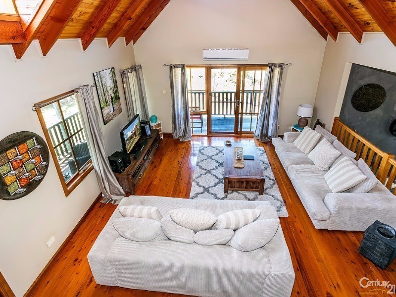 115-117 Boomerang Drive, Kooralbyn QLD 4285