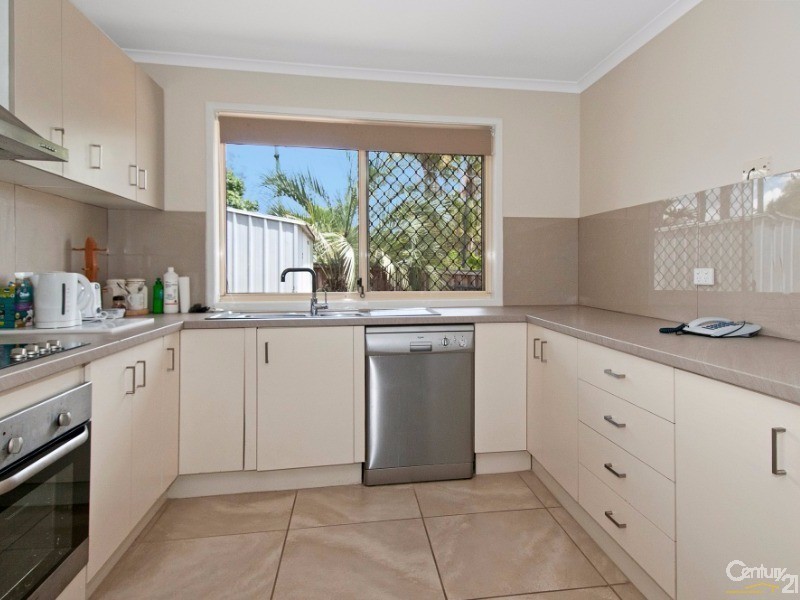 26 Hill St, Jimboomba QLD 4280