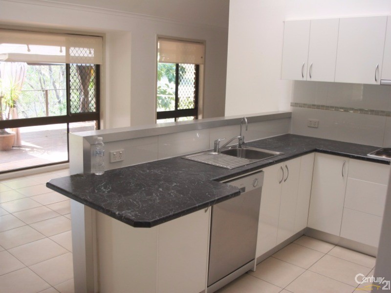 230 Routley Drive, Kooralbyn QLD 4285