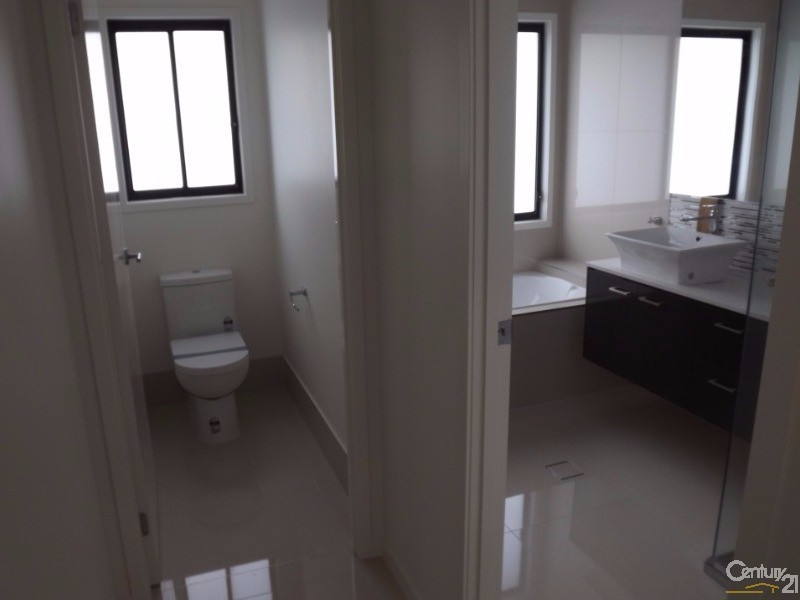 58 Towns Ave, Logan Village QLD 4207