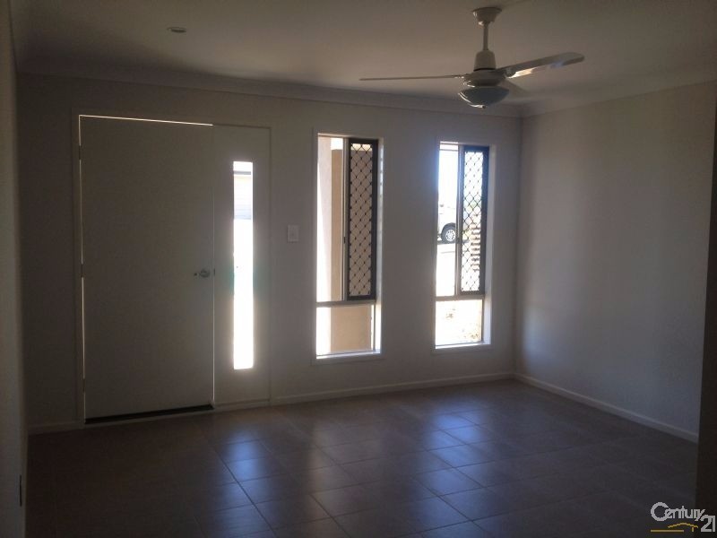 13 Fulmer Street, Yarrabilba QLD 4207