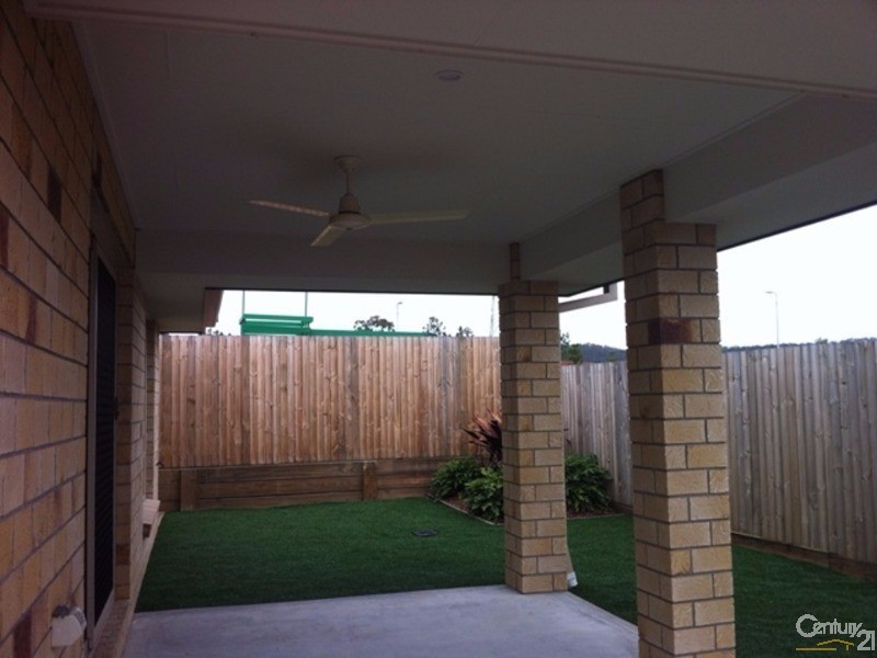 13 Fulmer Street, Yarrabilba QLD 4207