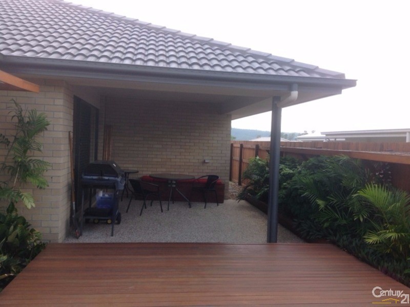 11 Summerview Avenue, Yarrabilba QLD 4207