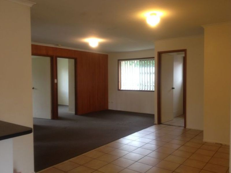 43 Edenlea Drive, Meadowbrook QLD 4131