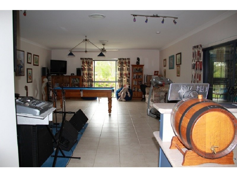 Logan Village QLD 4207