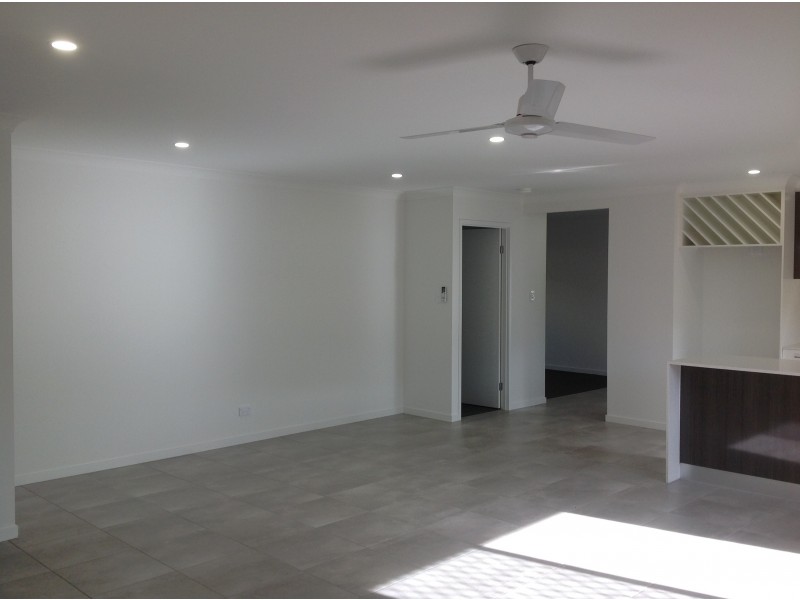 233 Darlington Drive, Yarrabilba QLD 4207