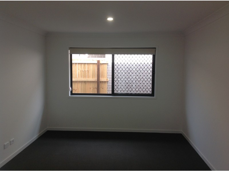 233 Darlington Drive, Yarrabilba QLD 4207