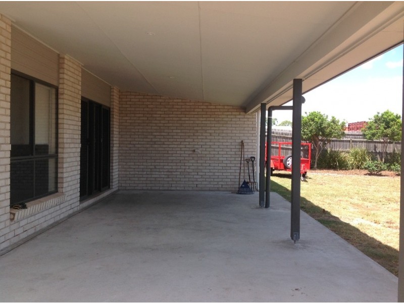 9 Robyn Court, Logan Village QLD 4207