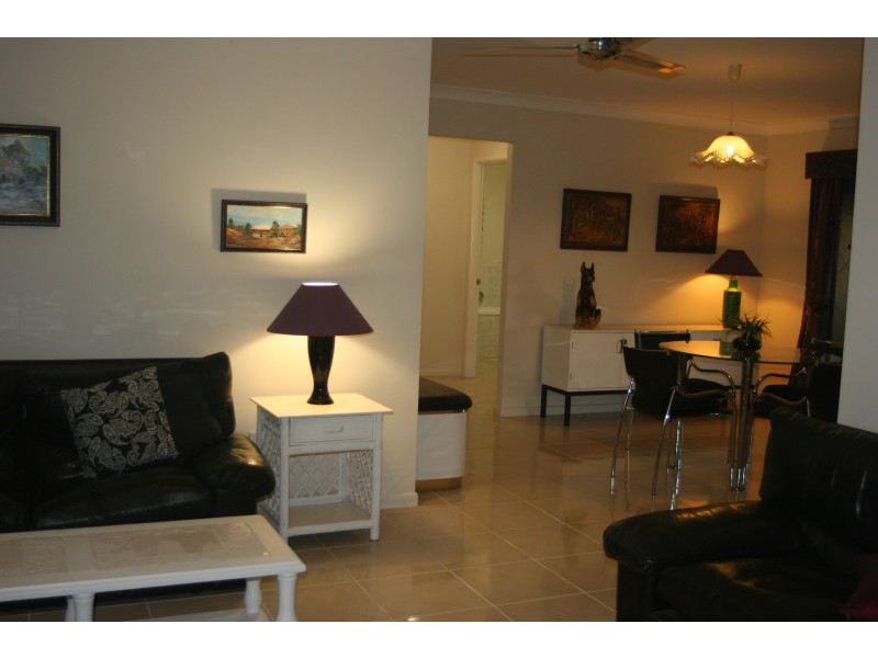 212-216 Boomerang Drive, Kooralbyn QLD 4285