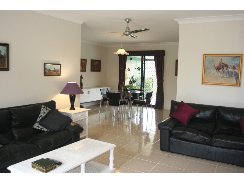 212-216 Boomerang Drive, Kooralbyn QLD 4285