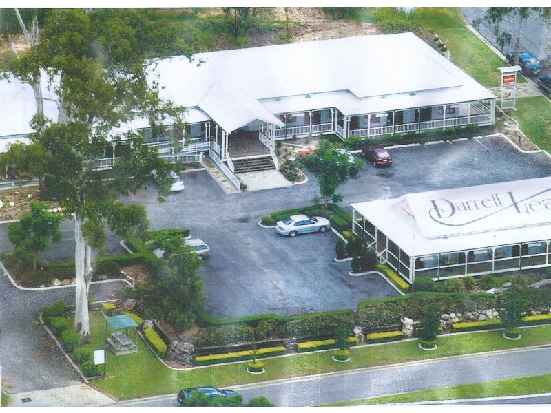 50-52 White Place, Kooralbyn QLD 4285