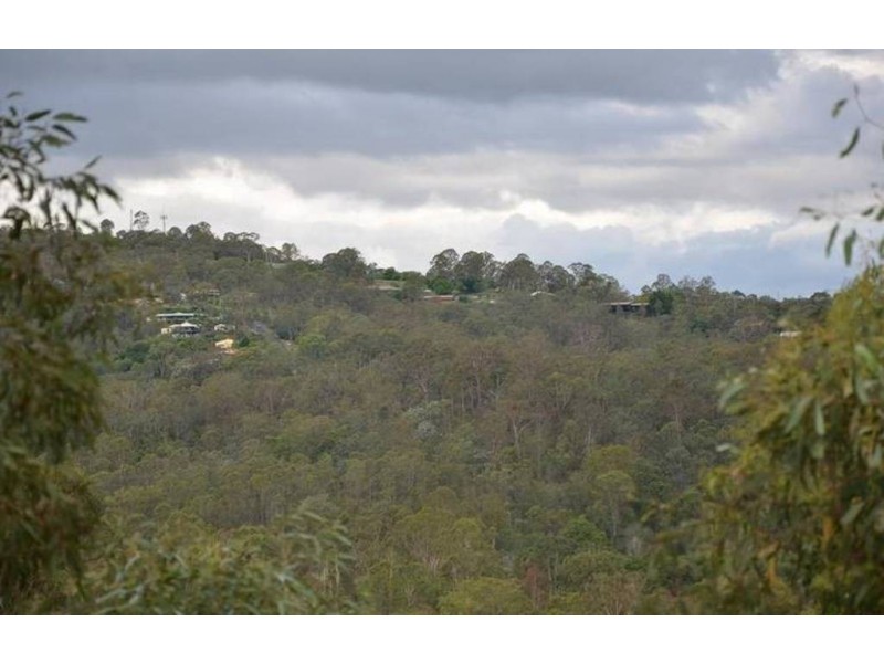 99-101 Campbell Drive, Kooralbyn QLD 4285