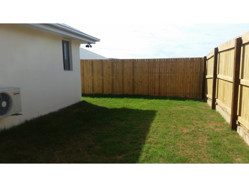 67 Daybreak Street, Yarrabilba QLD 4207