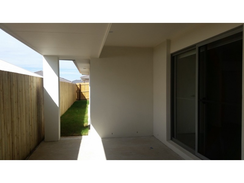 67 Daybreak Street, Yarrabilba QLD 4207