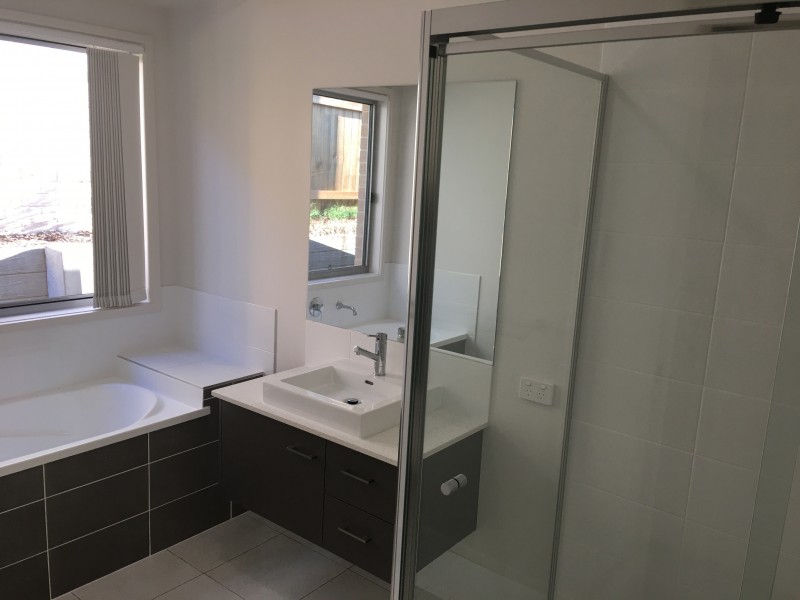 39 Essington Mews, Leichhardt QLD 4305