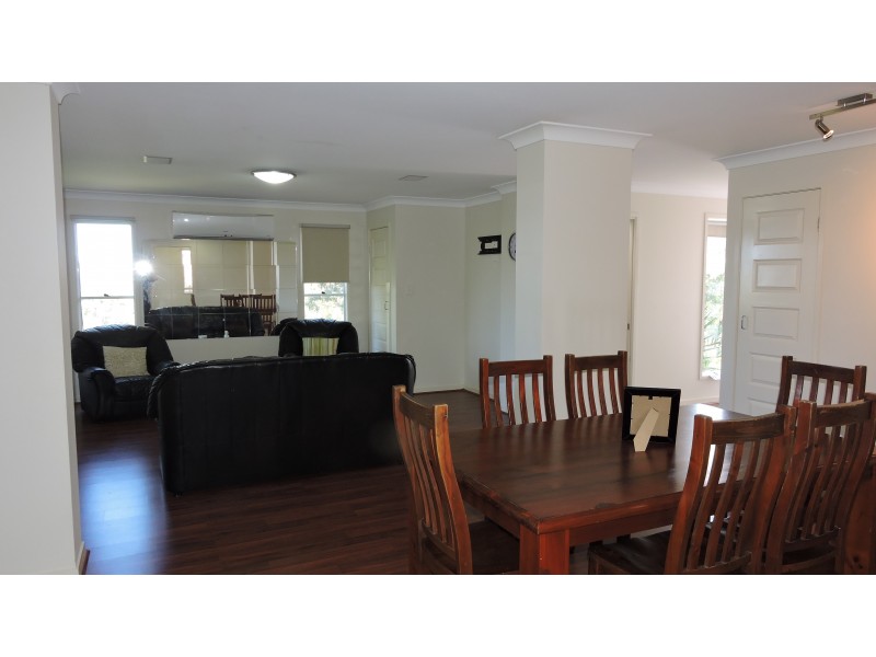 49 Francis Close, Kooralbyn QLD 4285