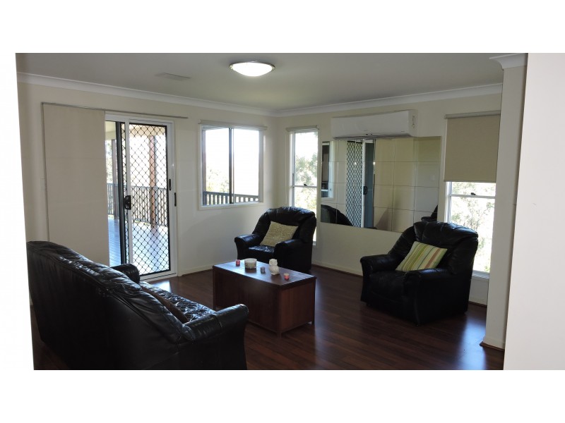 49 Francis Close, Kooralbyn QLD 4285