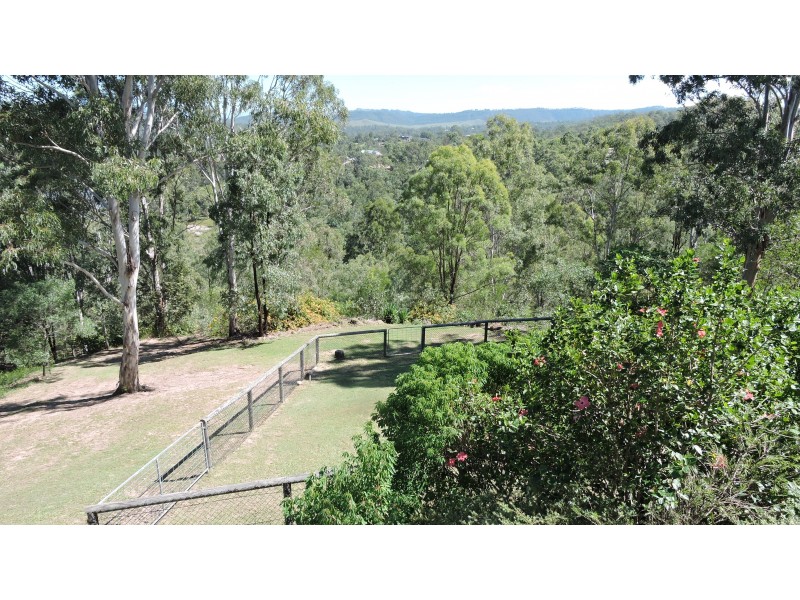 49 Francis Close, Kooralbyn QLD 4285