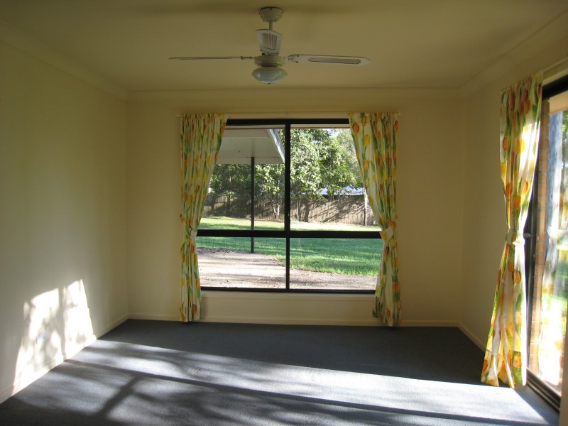 38 Buena Vista Drive, Logan Village QLD 4207