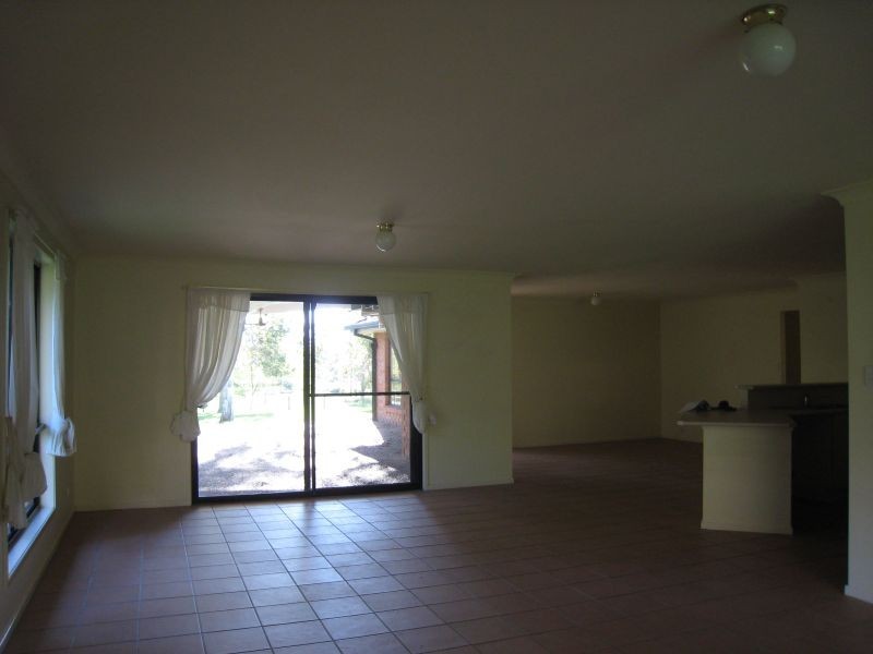 38 Buena Vista Drive, Logan Village QLD 4207