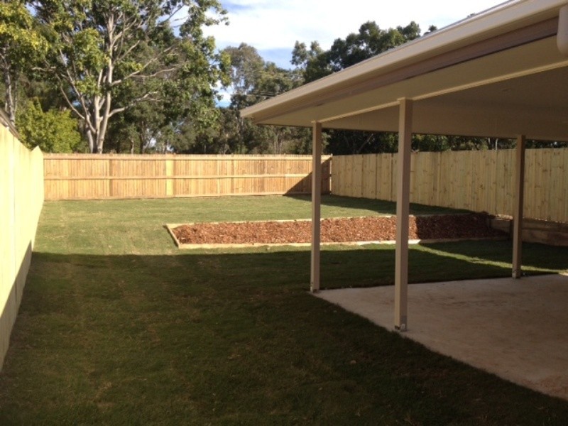 27 Sunstone Court, Logan Reserve QLD 4133