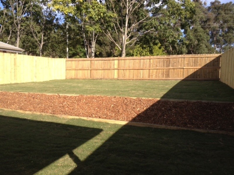 27 Sunstone Court, Logan Reserve QLD 4133