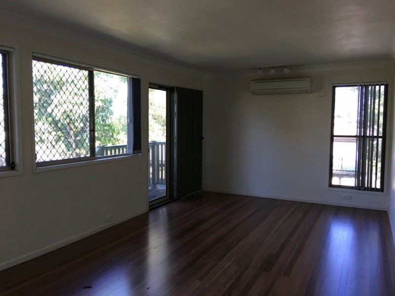 18 Welbeck Street, Logan Central QLD 4114