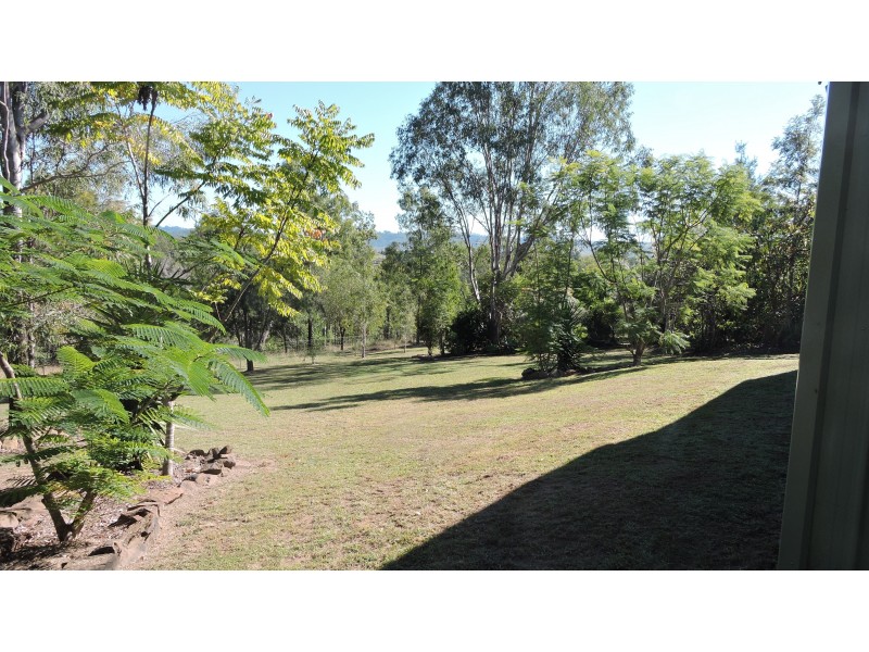 110-112 Scarvell Place, Kooralbyn QLD 4285